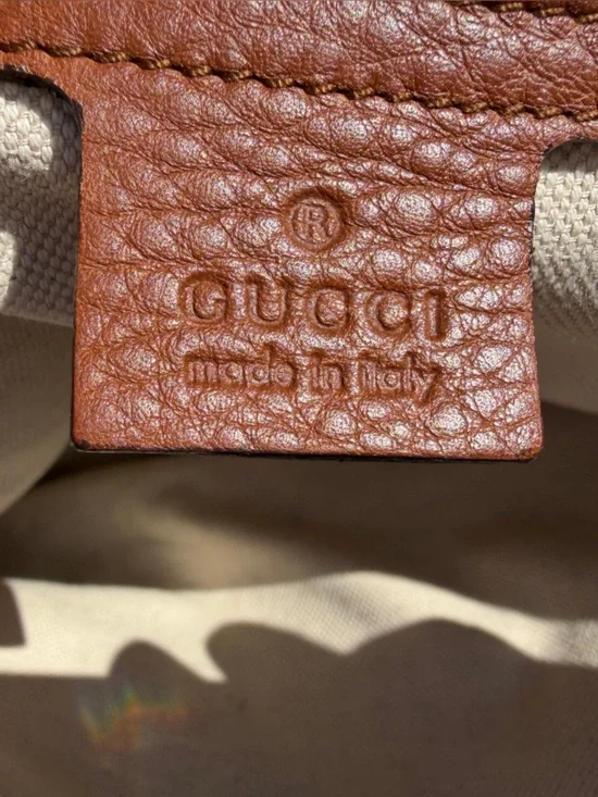 Gucci Bella GG Canvas Tote - Picture 13 of 16
